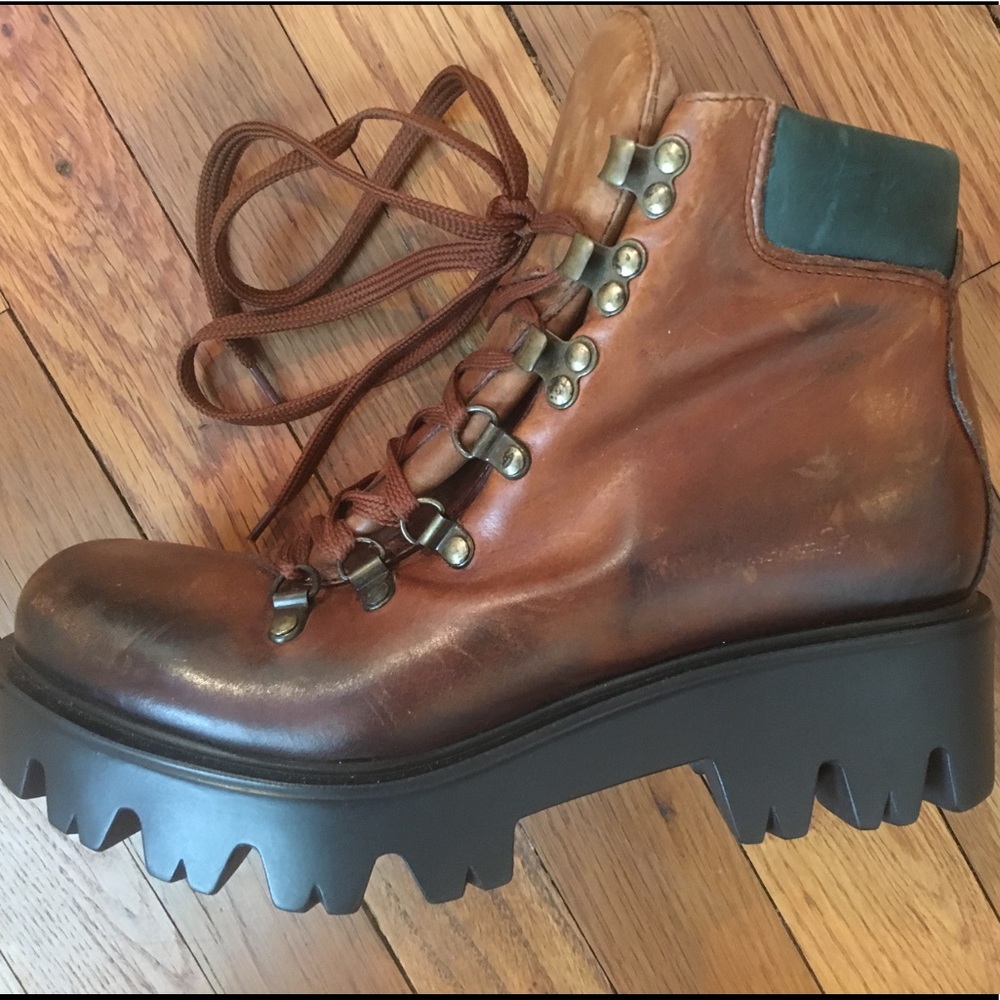 Steve by Steve Madden platform lace up Booties